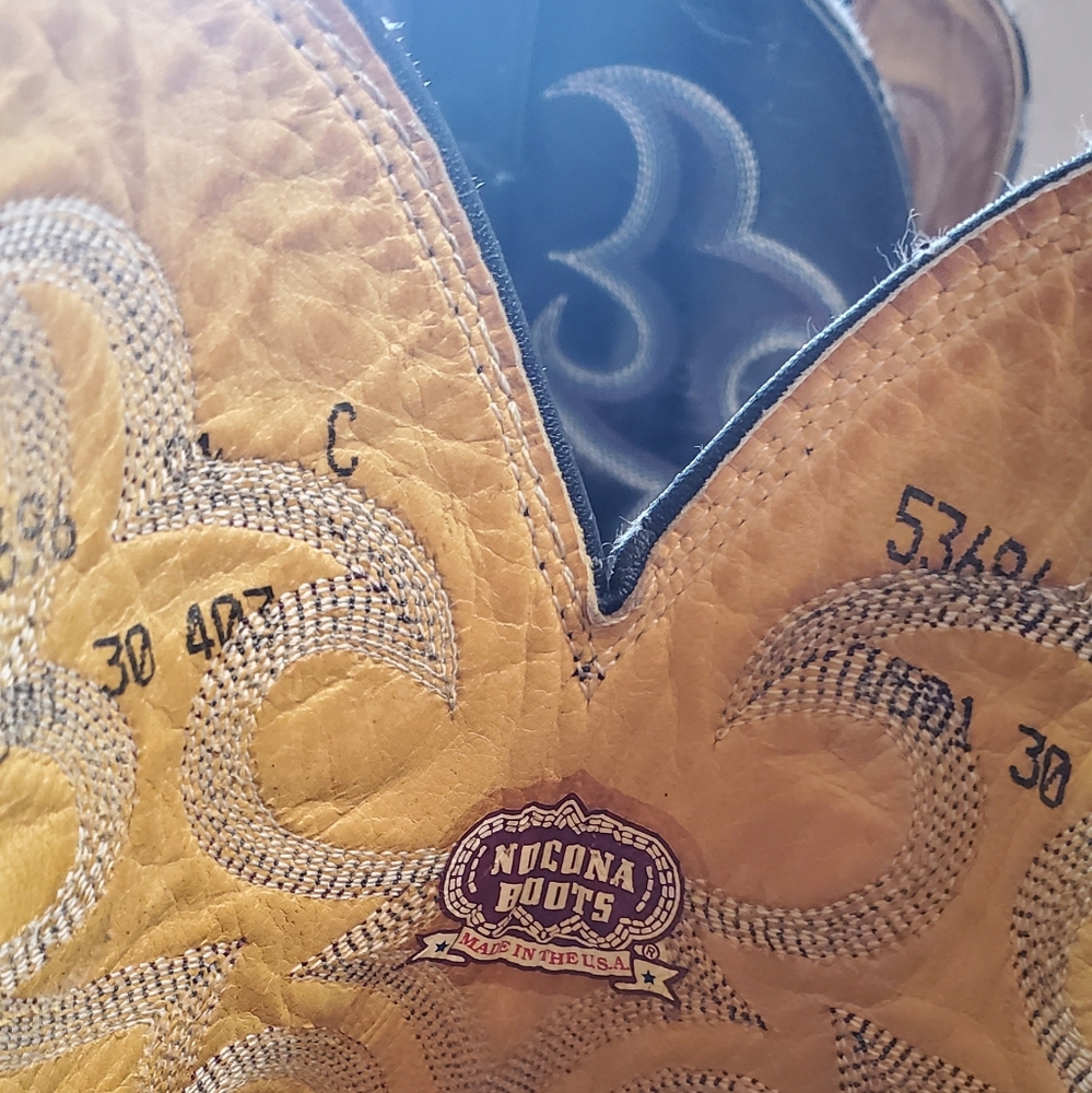 NOCONA COWBOY BOOTS SZ 9.5 - Picture 13 of 14